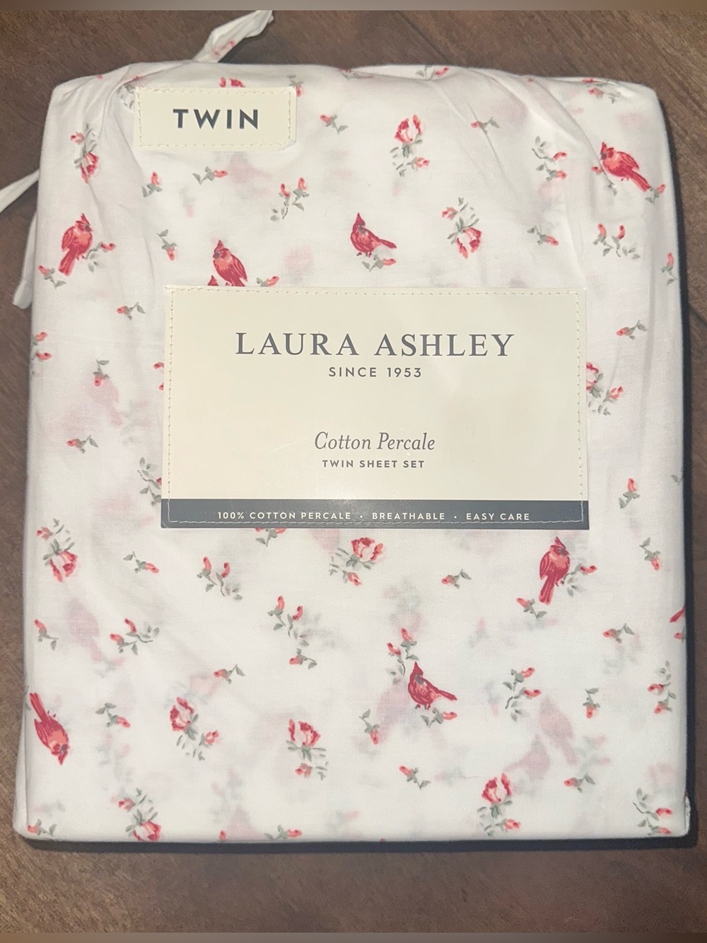 NEW Laura Ashley Twin Cotton Percale Sheet Set-Red Floral & Cardinal Bird Print